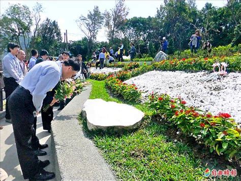 陽明山花葬區|臺北市「臻善園」花葬區啟用 24先行者長眠陽明山花海